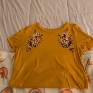 Art class cropped mustard yellow top